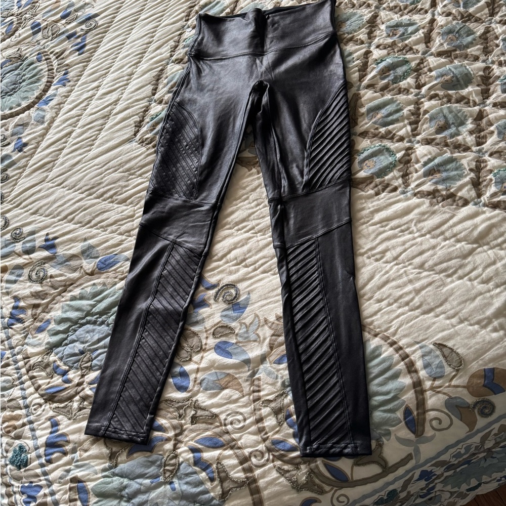 SPANX Faux Leather Moto Leggings